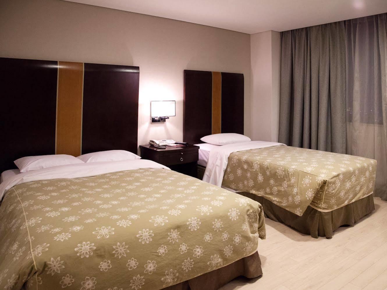 Victoria Hotel Seul Esterno foto